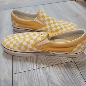 Mustard vans